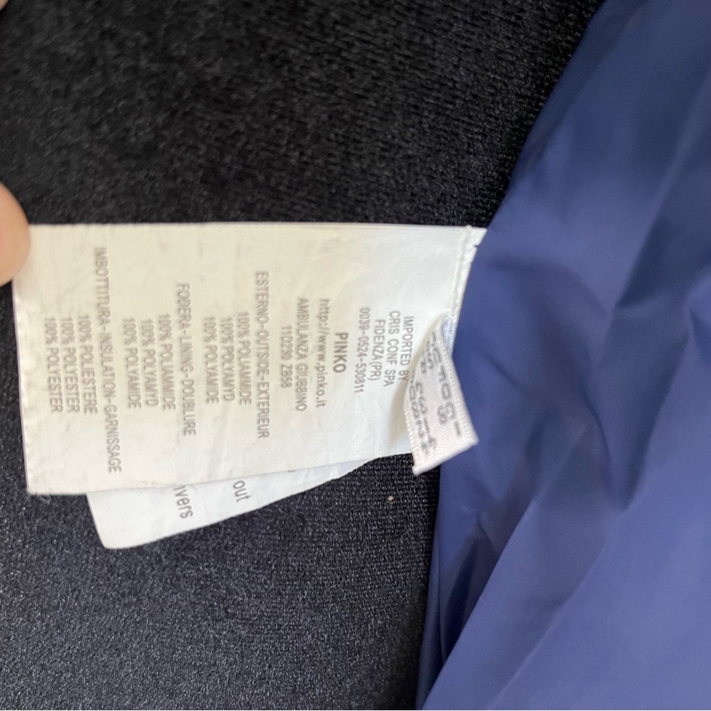 Pinko Puffer Jacket - image 6